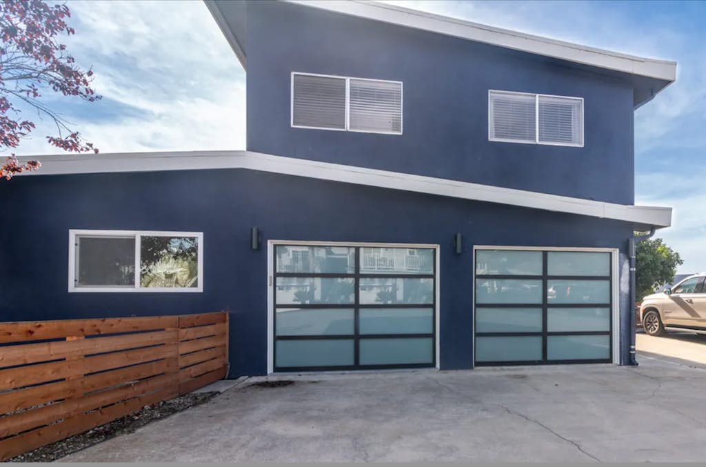 Hang Ten at the Studio! Vibe in This Groovy Avila Beach Studio Condo!