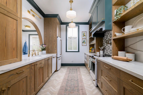 Beautiful Magical Historic Webster House at Eleison Farms - Avocado Ranch 3 BD/2 BA