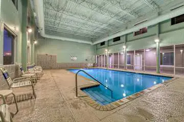Oceanfront Condo with Shared Pool, Hot Tub, & Gym 