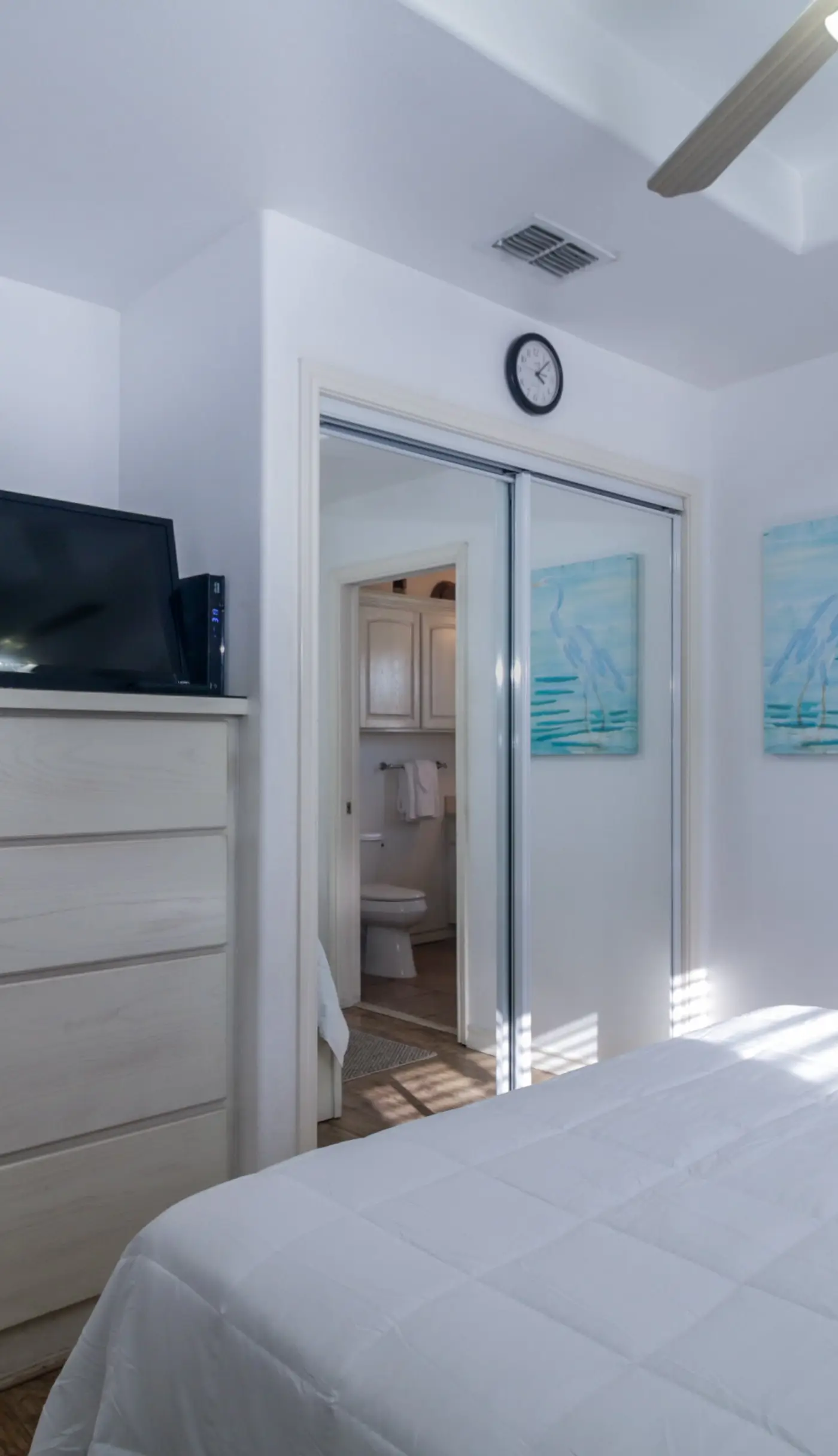Coastal Breeze - Waterfront, Pools, Golf, Tennis