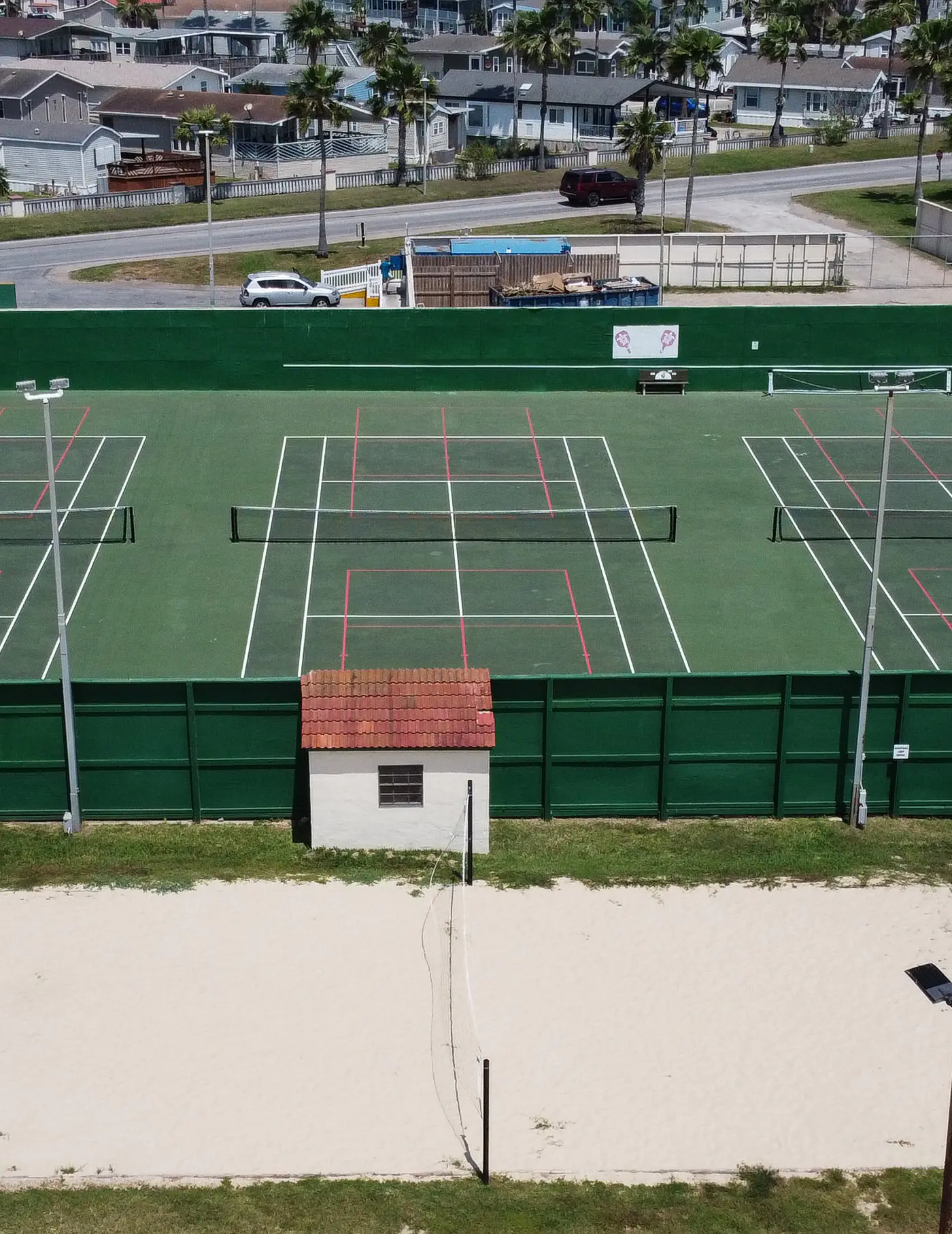 Coastal Breeze - Waterfront, Pools, Golf, Tennis