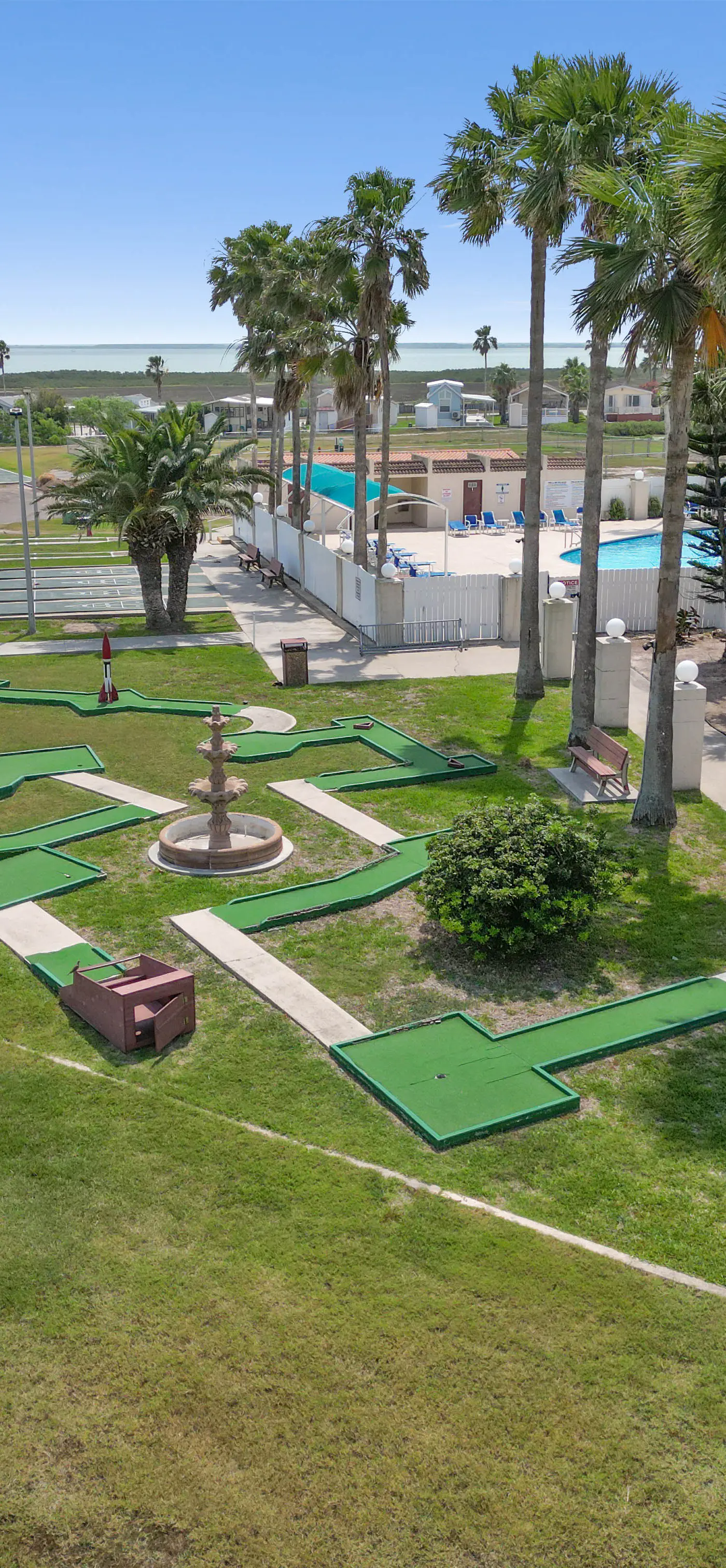 Waterfront Oasis - Bay Views, Pool, Golf, Tennis
