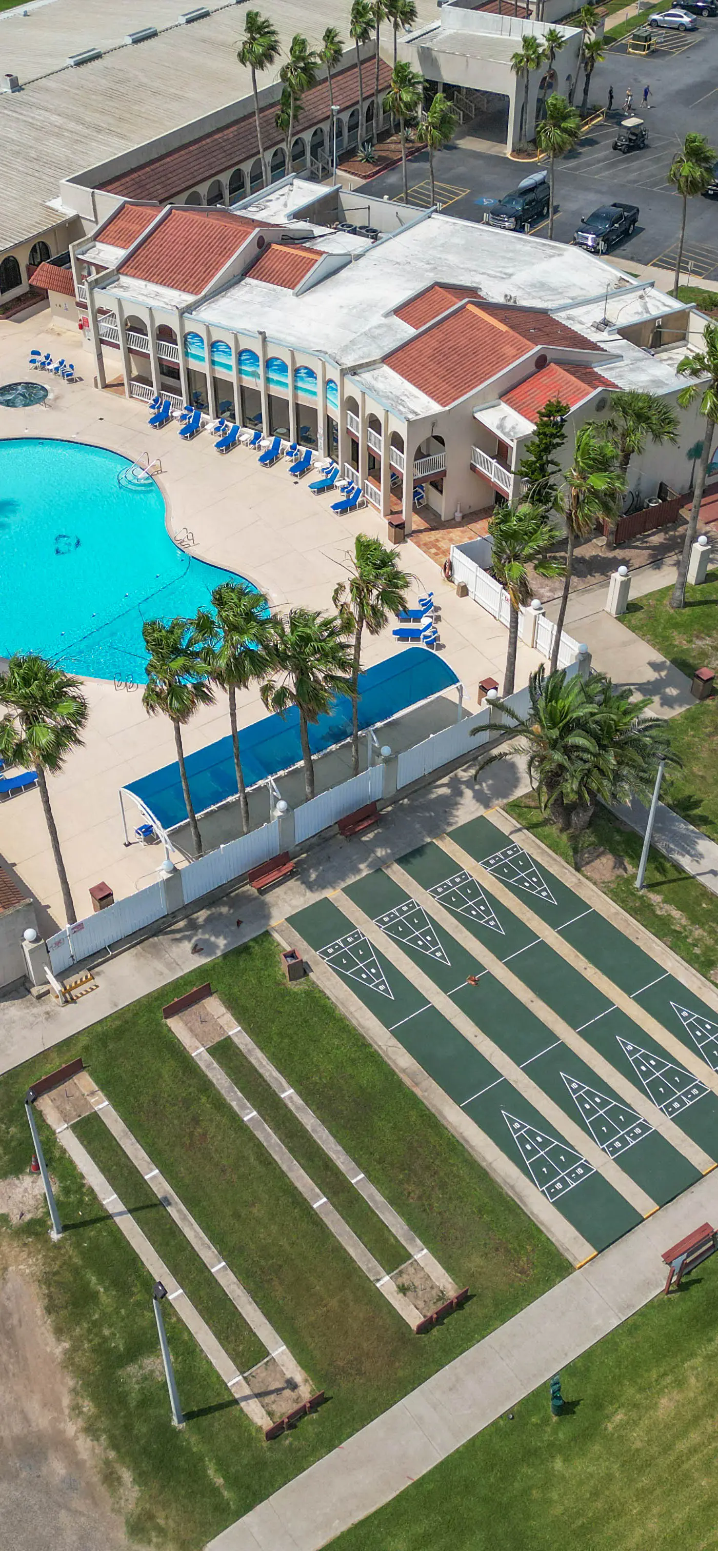 Waterfront Oasis - Bay Views, Pool, Golf, Tennis