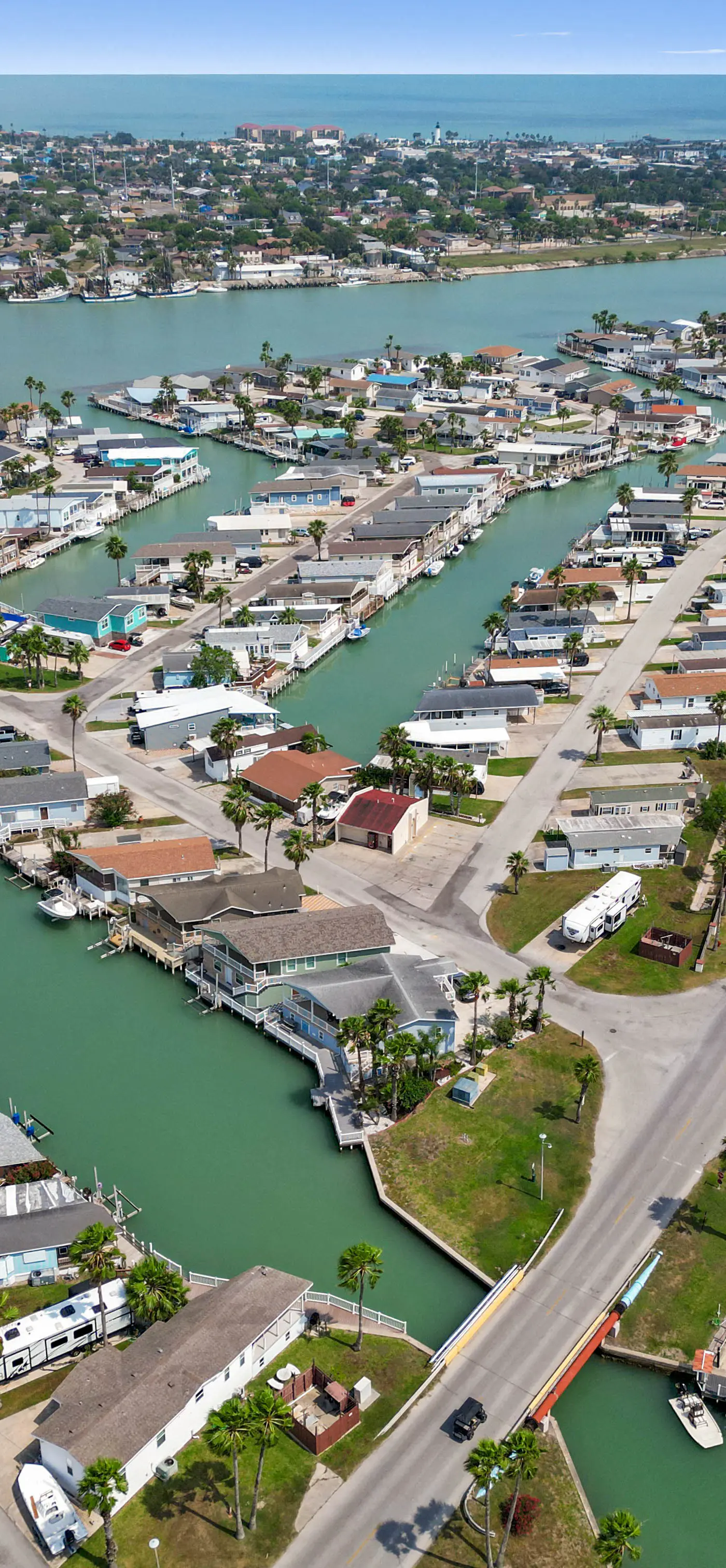 Waterfront Oasis - Bay Views, Pool, Golf, Tennis