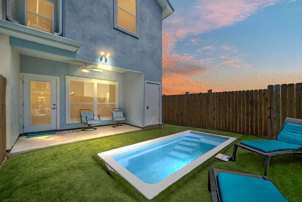 Endless Sunlight - Private Pool, Water Views