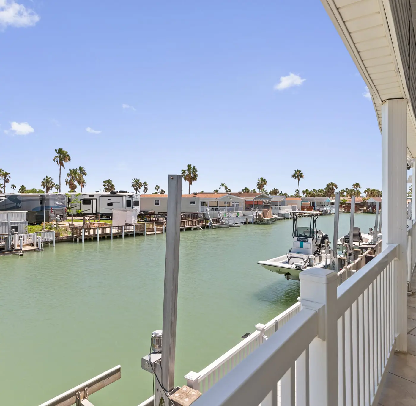 Sundial Circle - Waterfront, Pools, Golf, Tennis
