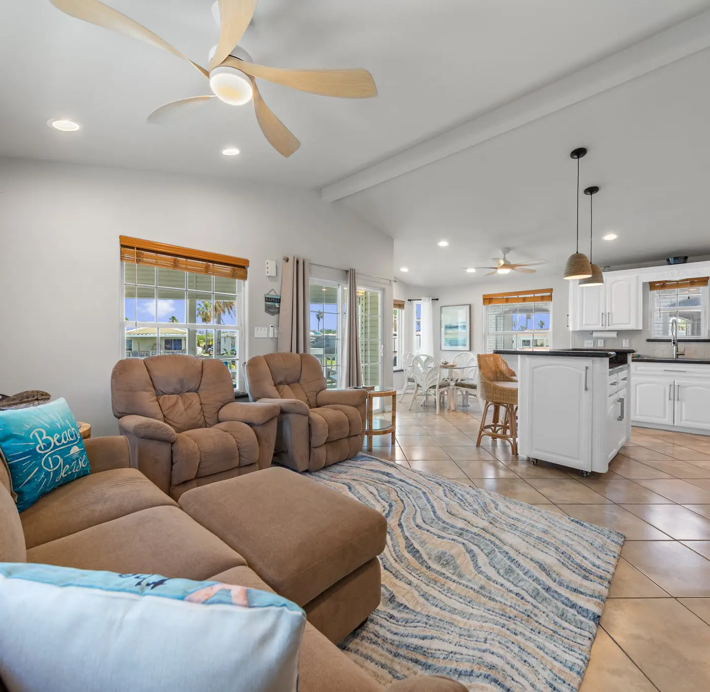 Sundial Circle - Waterfront, Pools, Golf, Tennis