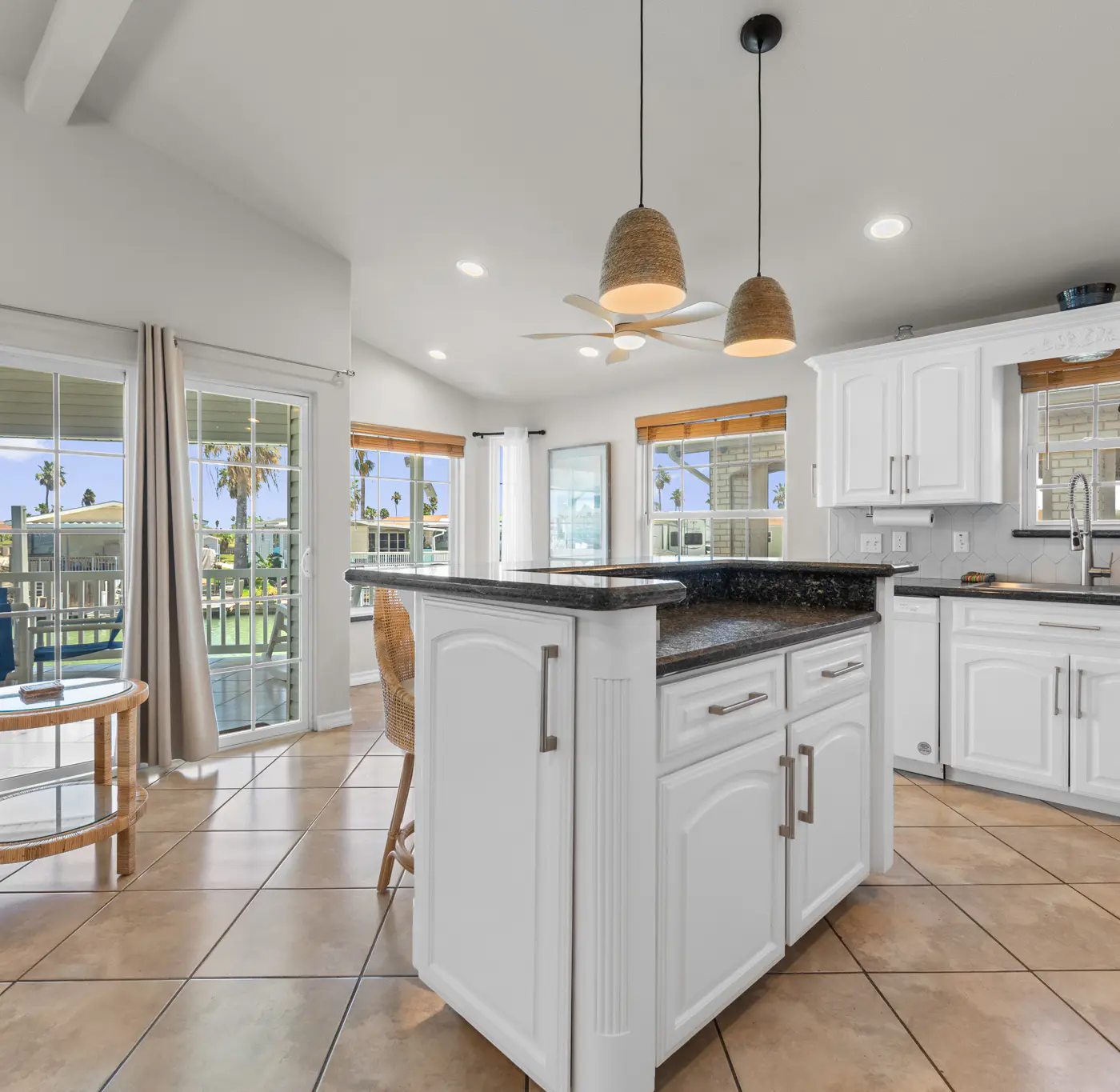 Sundial Circle - Waterfront, Pools, Golf, Tennis