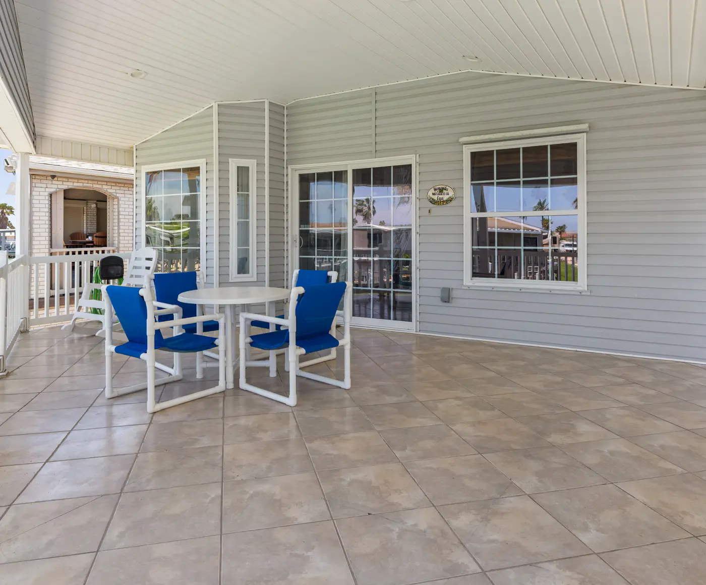 Sundial Circle - Waterfront, Pools, Golf, Tennis