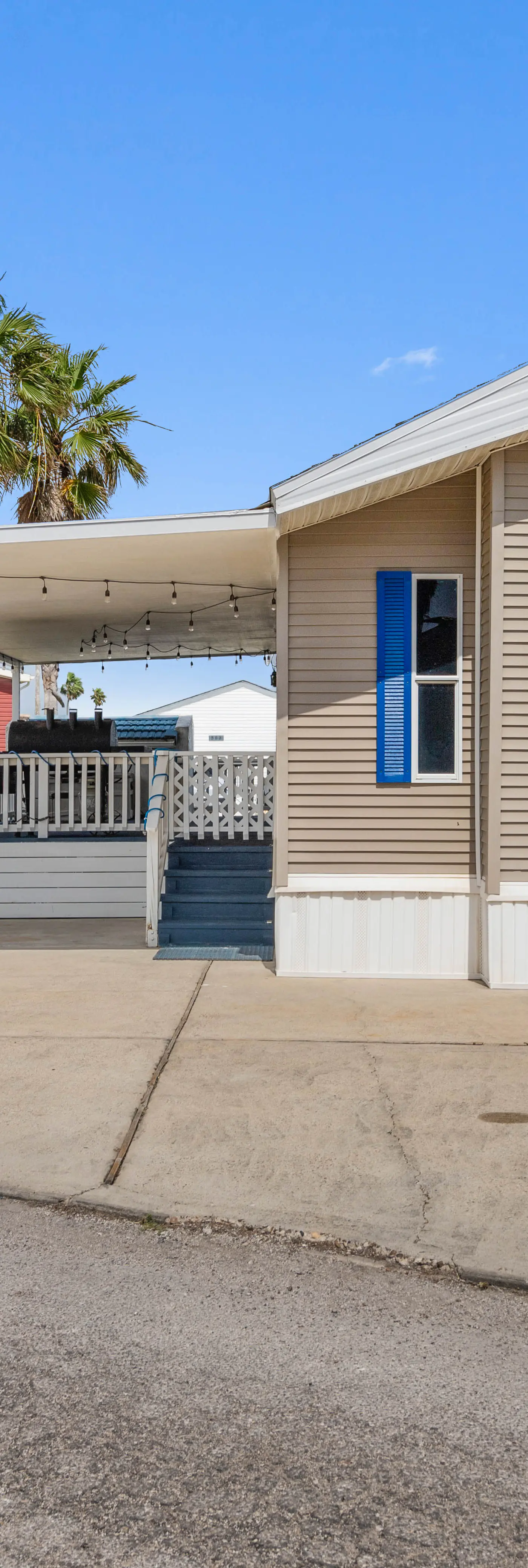 Blue Paradise - Pools, Golf, Deck, Pet Friendly