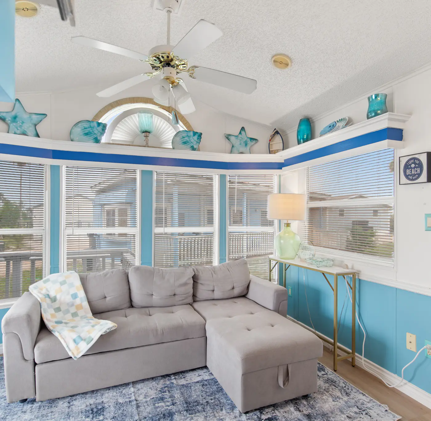 Blue Paradise - Pools, Golf, Deck, Pet Friendly