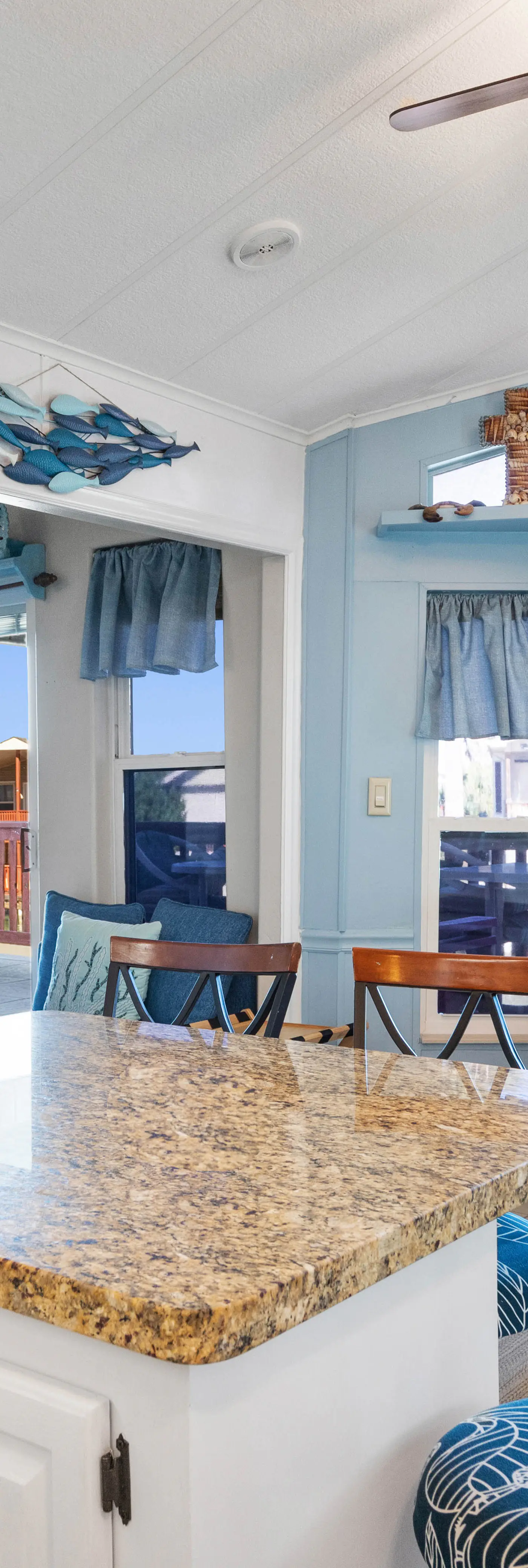 Mermaid Manor - Waterfront, Sleeps 6, Pools, Golf