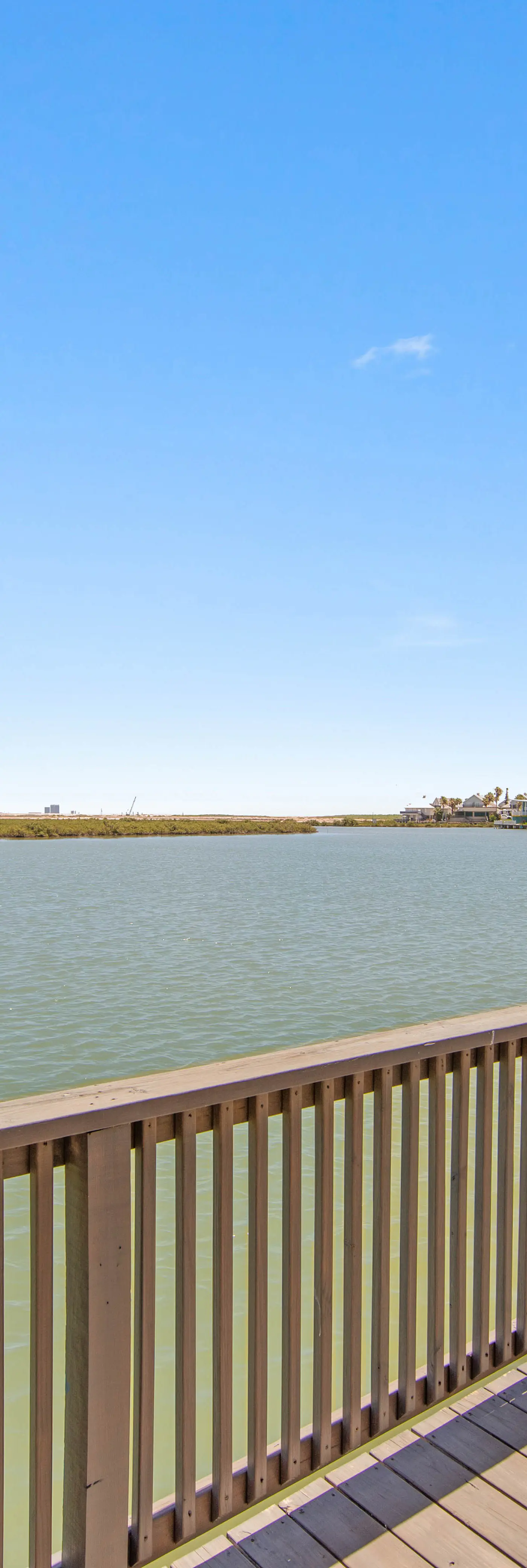 Little Launch - Waterfront, SpaceX Views, Pools