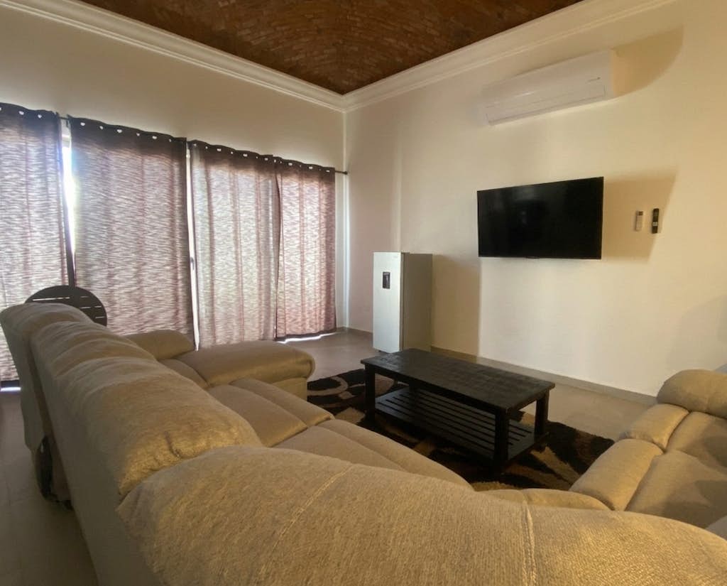 Mirador 69B, Private pool
