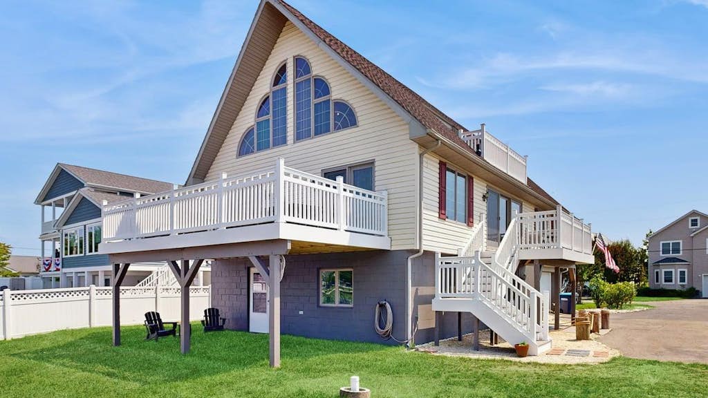 Keen-Wik on the Bay - 38138 Keenwik Rd
