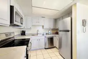 Beachfront Paradise at Phoenix II 2046