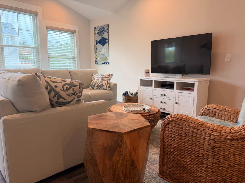 SO488 Salvo Sunrise -  Newly renovated oceanside home