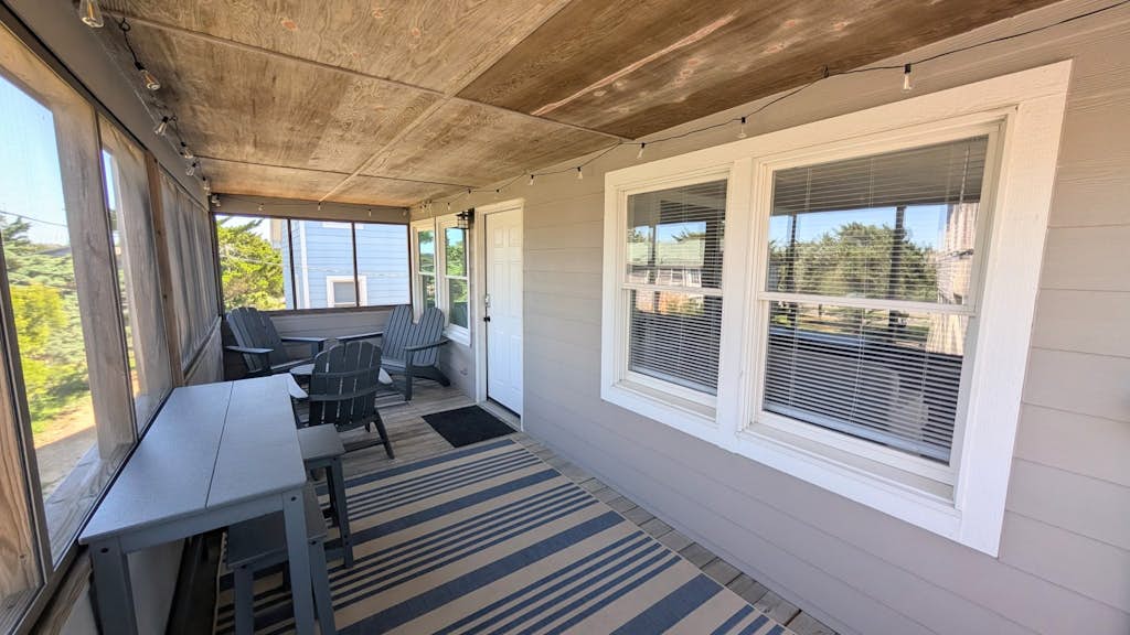 The Hatch: New to the Program, Close to the Beach, Pet-Friendly