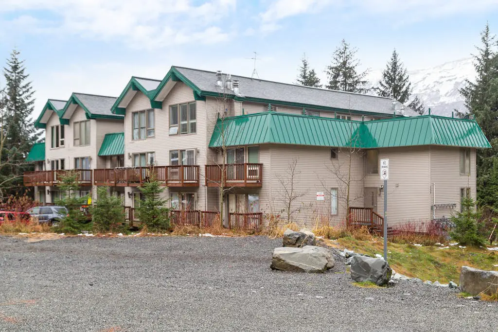 Alyeska North #400