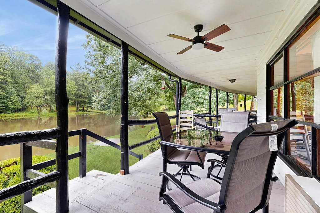 Lakeview Cottage - Unit 304