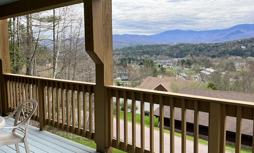 Mountainside All Season Condo: Escape, Explore & Adventure