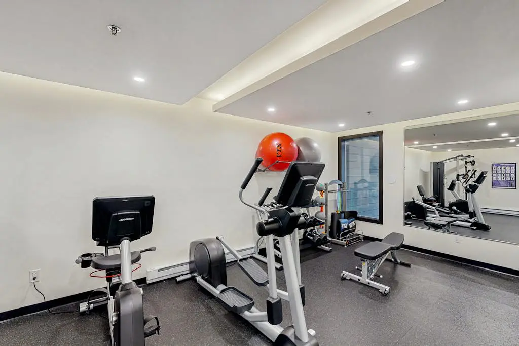Torian Plum Plaza 308