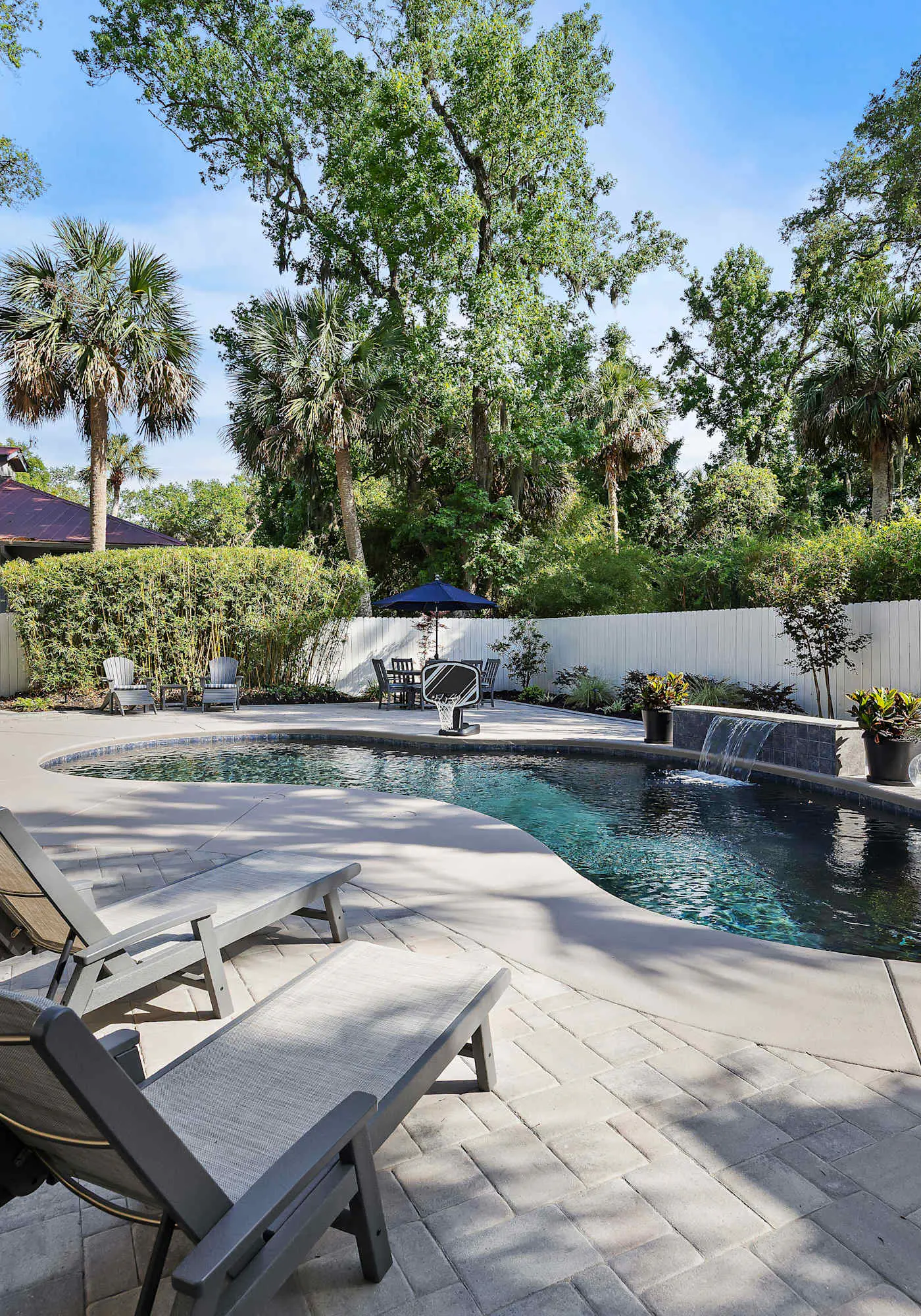 Prime Location Dream Home Outdoor Oasis & Pool
