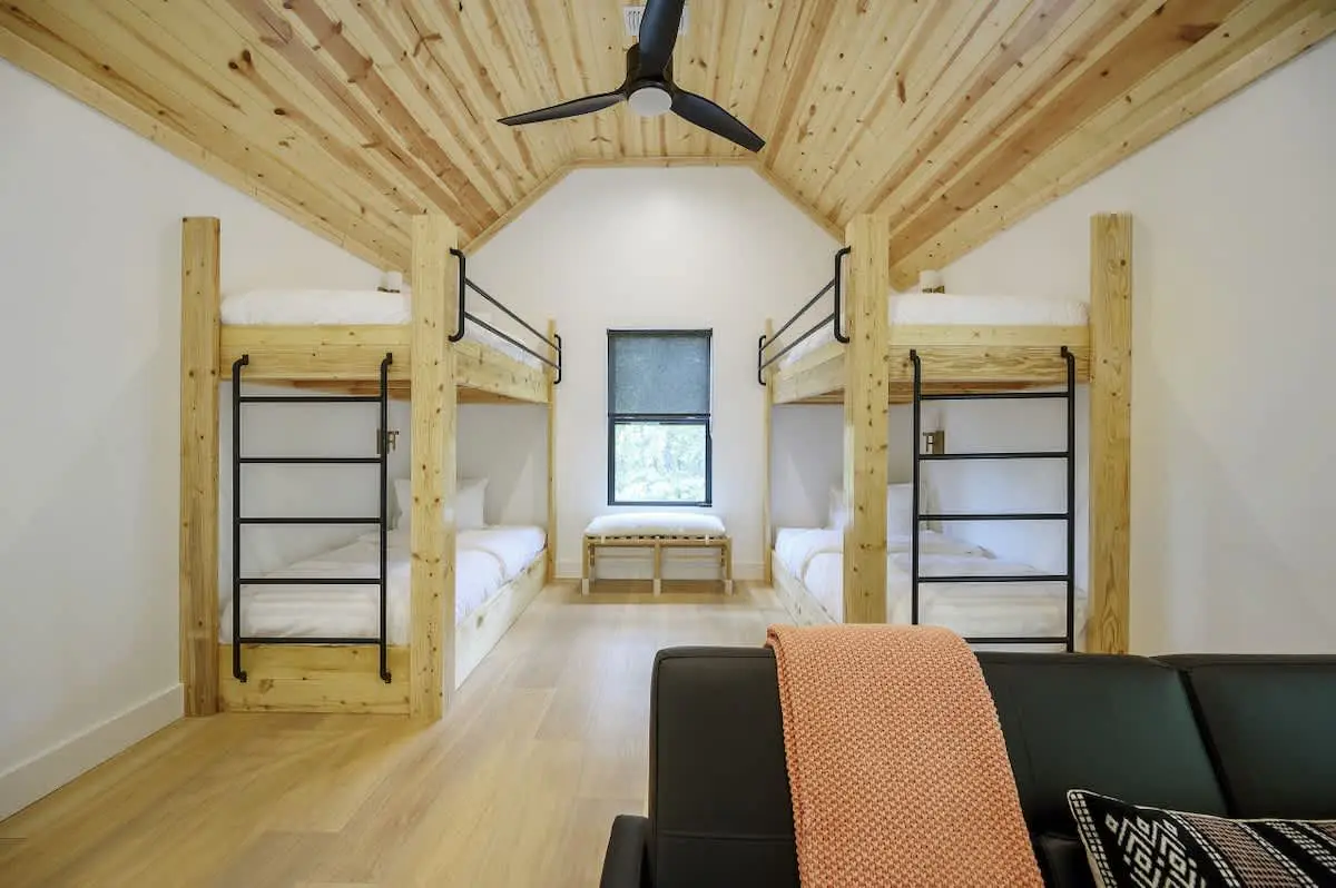 Luxury A-Frame - Firepit - Hot Tub - Broken Bow