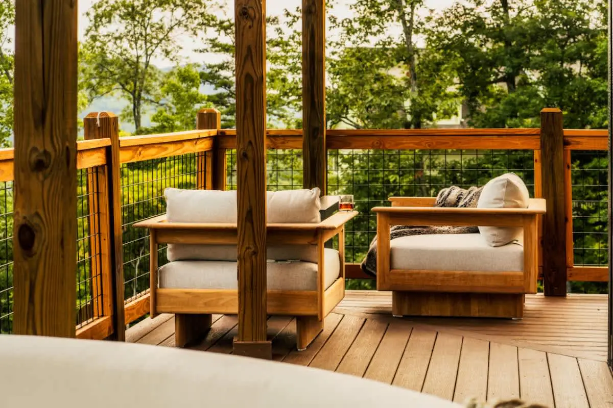 Smoky Mountains Cabin: Private Pool, Theater &