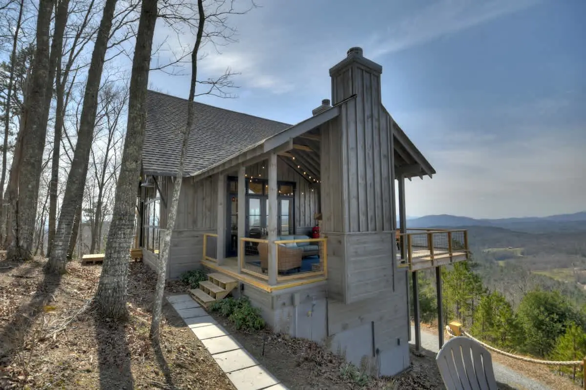 Luxury 5BR Cabin | Hot Tub & Mtn Views | Secluded