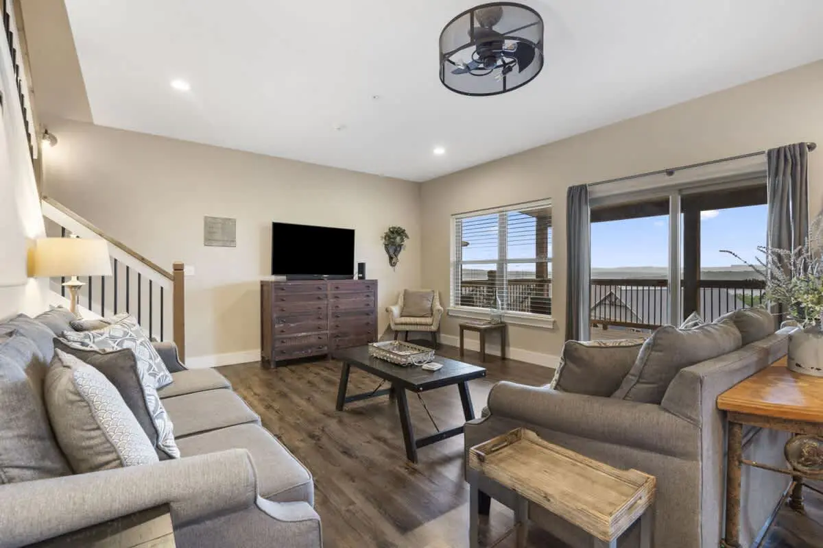 Luxury Lakeview Retreat | Indoor Pool & Hot Tub