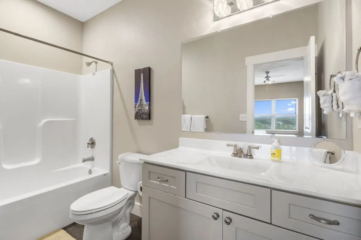Luxury Lakeview Retreat | Indoor Pool & Hot Tub