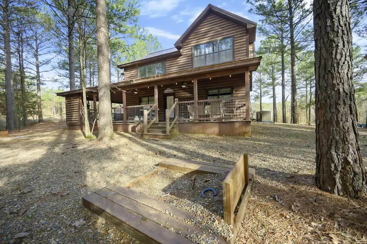 Luxury Rustic Cabin • Hot Tub & Spa • Fire Pit
