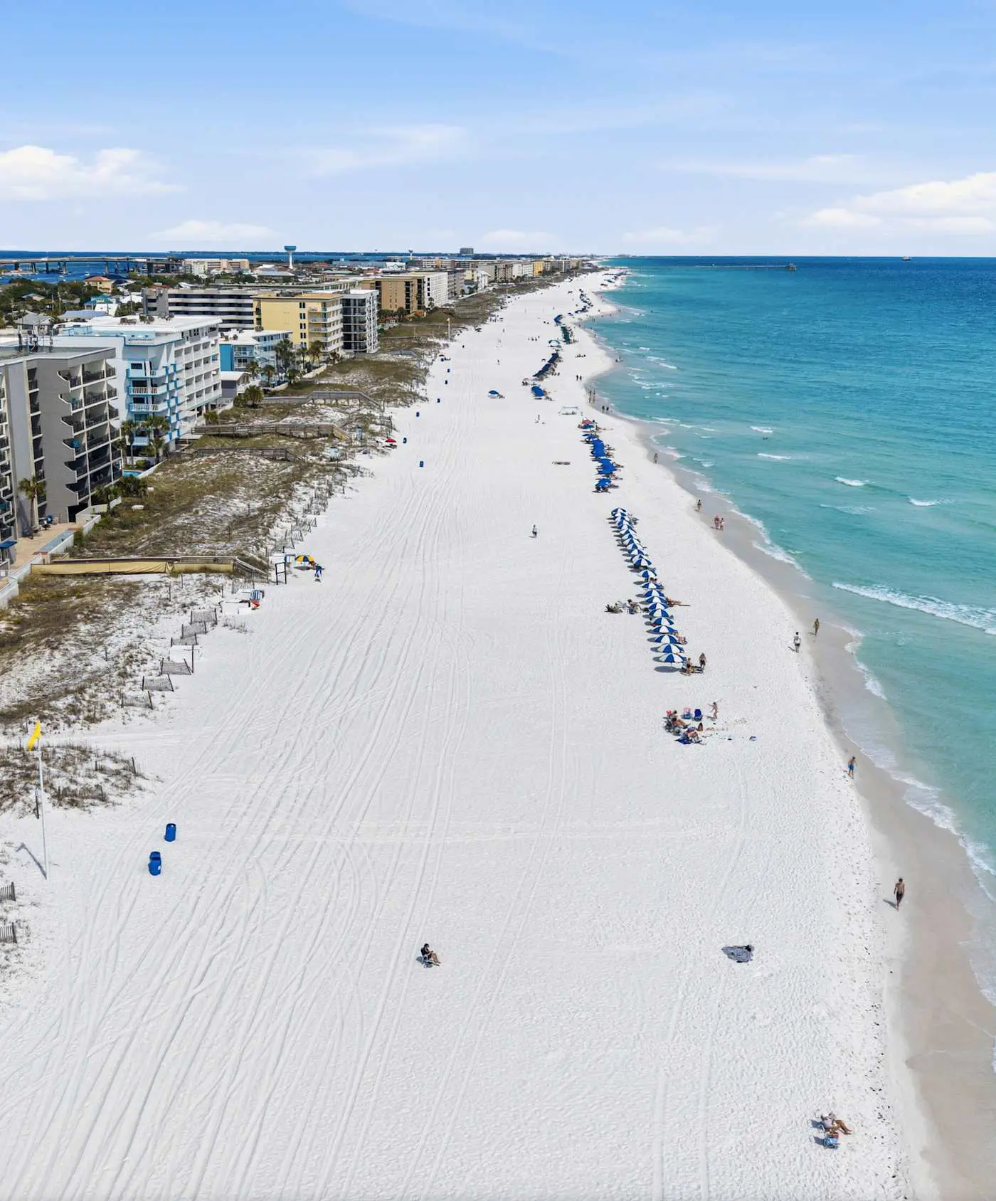 Waterfront Condo with shared pool & fitness room 