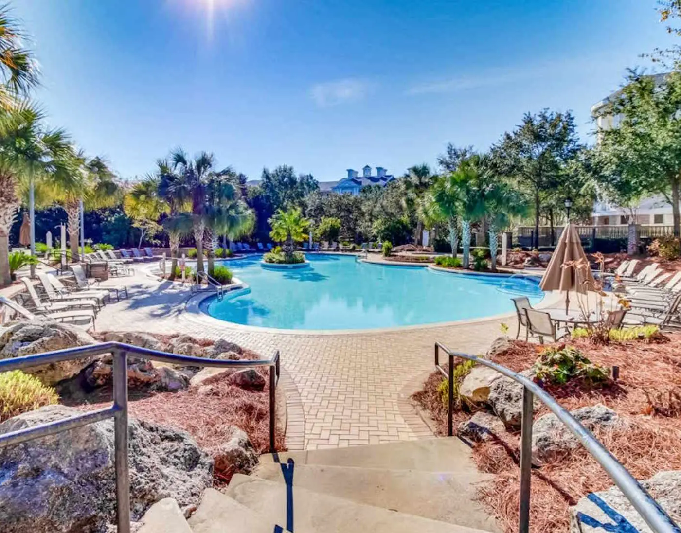 Fairway Views & Resort in Sandestin's Baytowne Wharf
