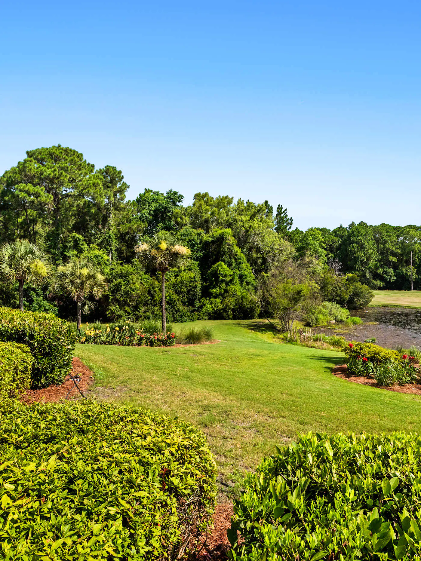 Fairway Views & Resort in Sandestin's Baytowne Wharf