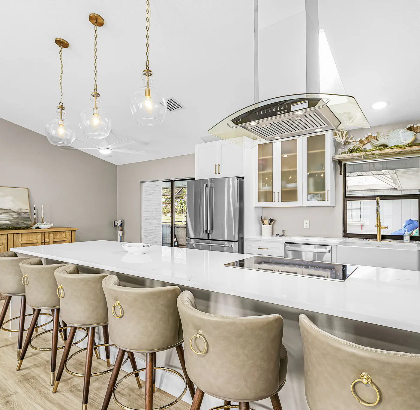 Gorgeous 4 Bedroom Home with Private Pool and Full Kitchen in Rotonda West