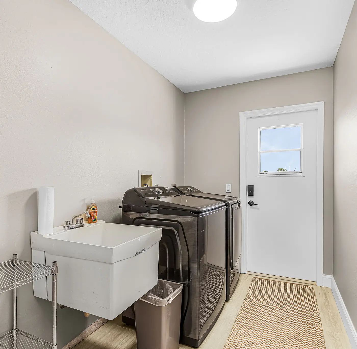 Gorgeous 4 Bedroom Home with Private Pool and Full Kitchen in Rotonda West