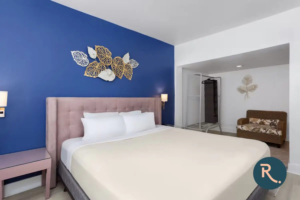 Roami at Hotel Astor | Miami Beach Studio