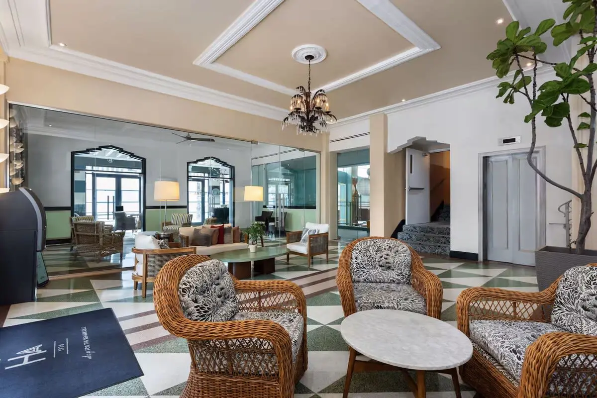 Roami at Hotel Astor | Miami Beach Studio