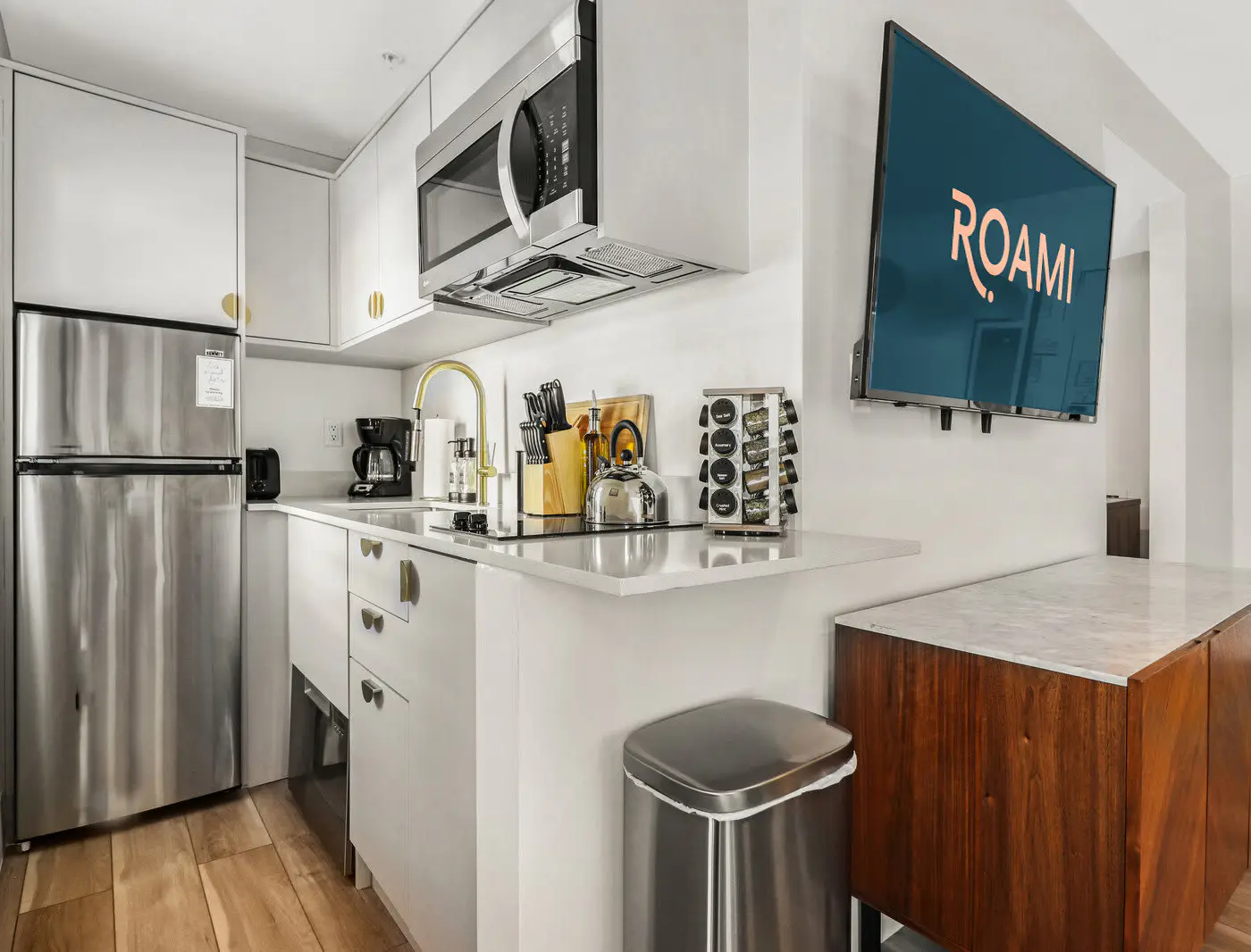 Roami at The Carmela |1 Block to Beach | 2BR