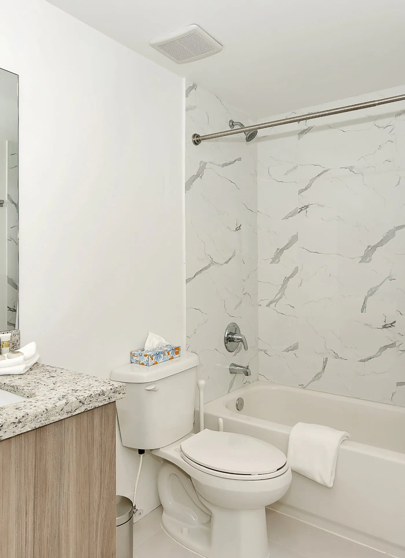 Roami at Grove 27 | Coconut Grove | Loft