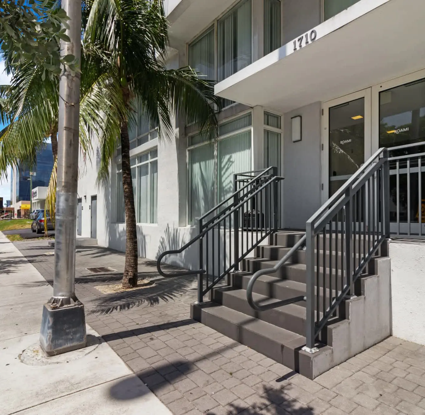 Roami at Grove 27 | Coconut Grove | Loft