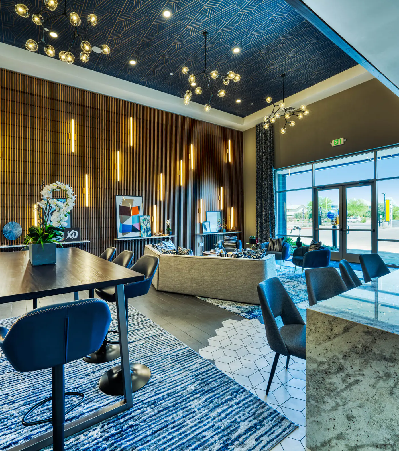 Stunning Westgate CozySuites by stadium 2BR