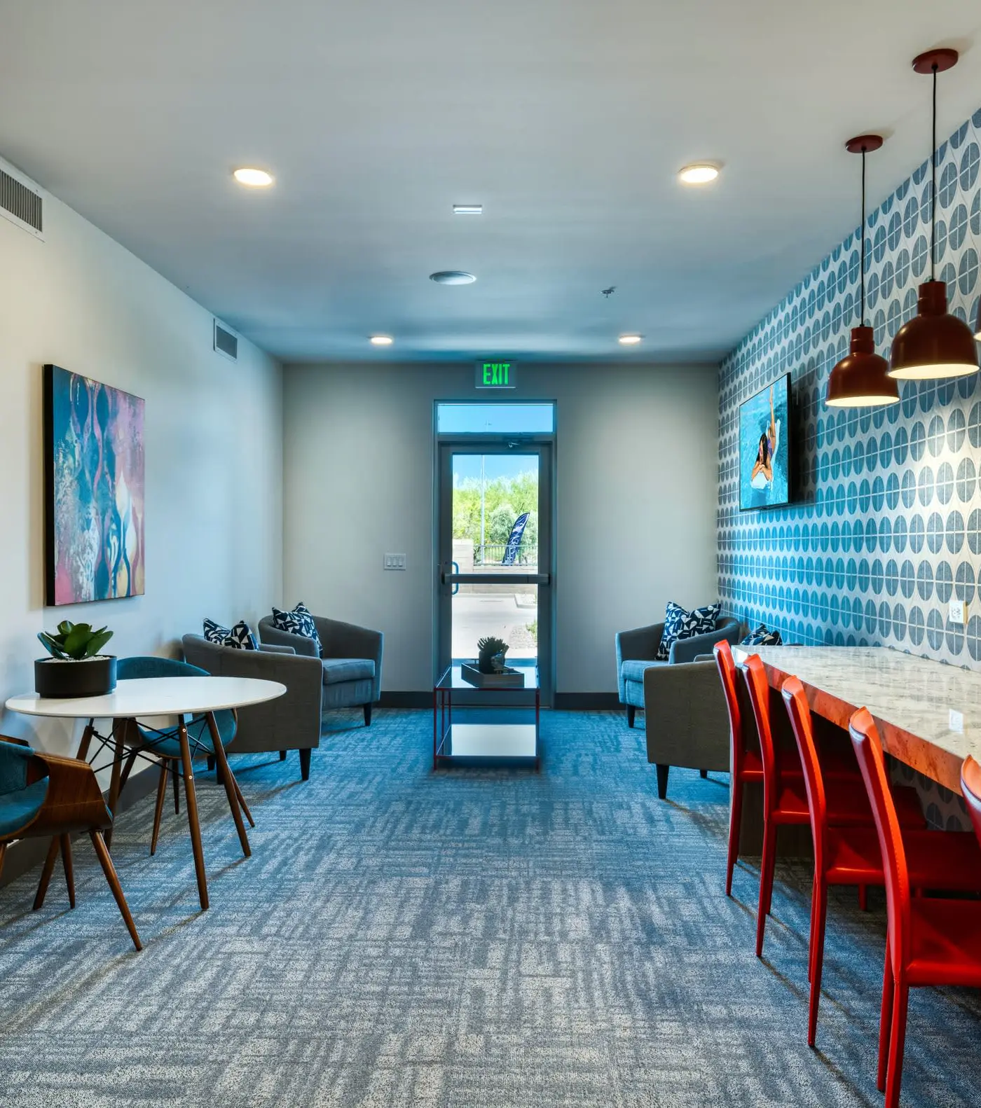 Stunning Westgate CozySuites by stadium 2BR