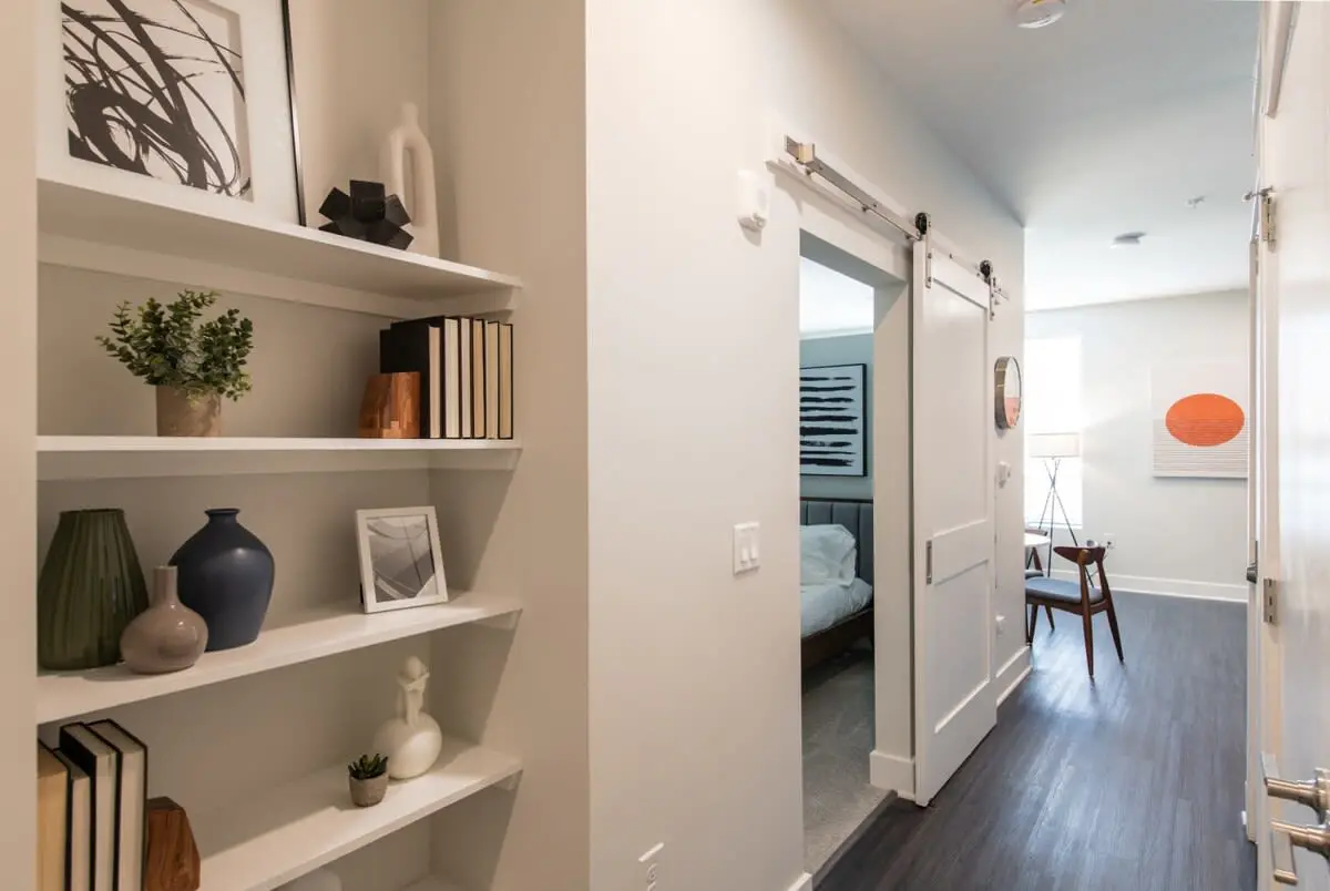 Cozysuites ArtCincy 1BR in Downtown Cincinnati