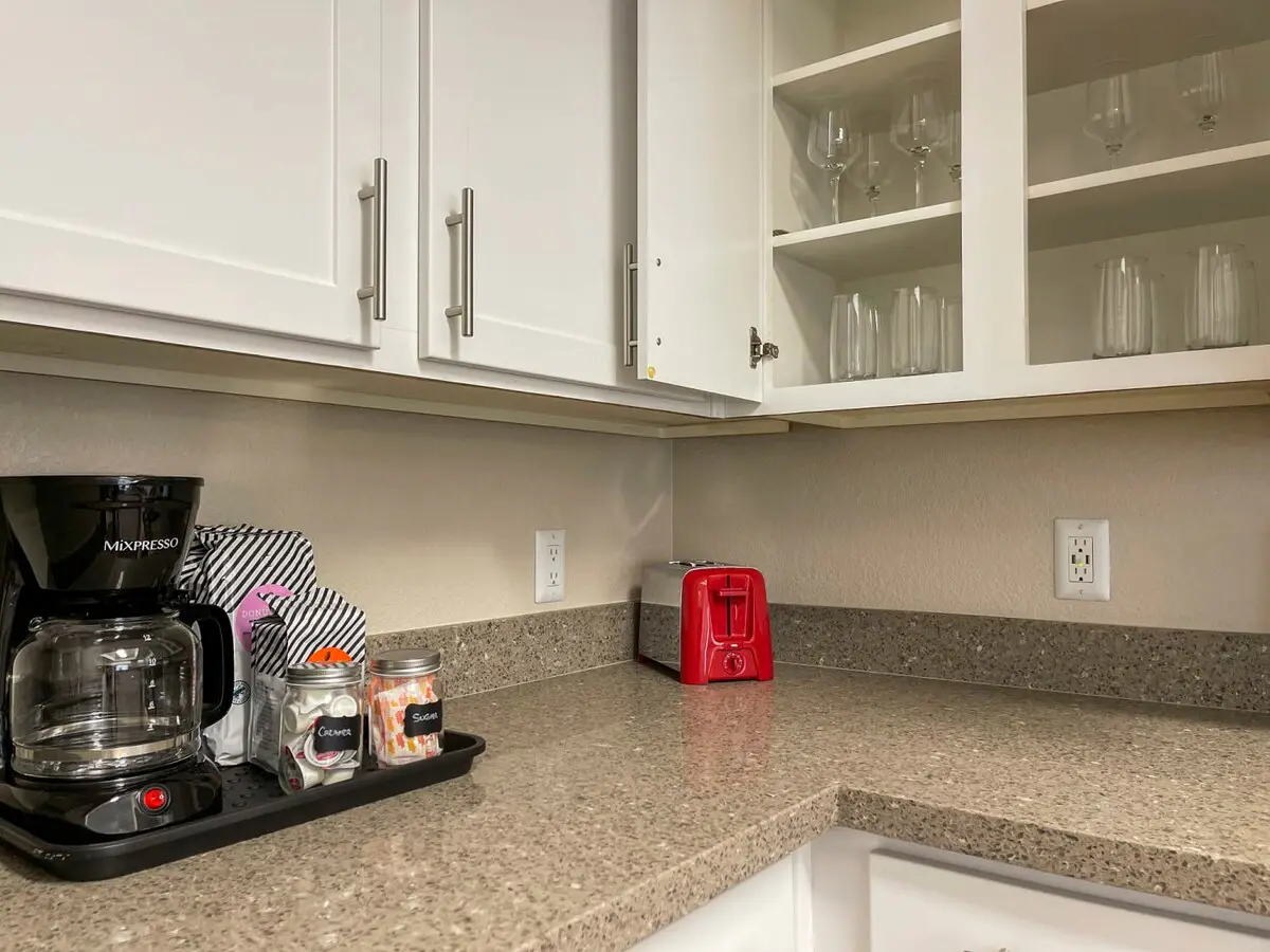 CozySuites 3BR/2BA Kierland Commons with pool