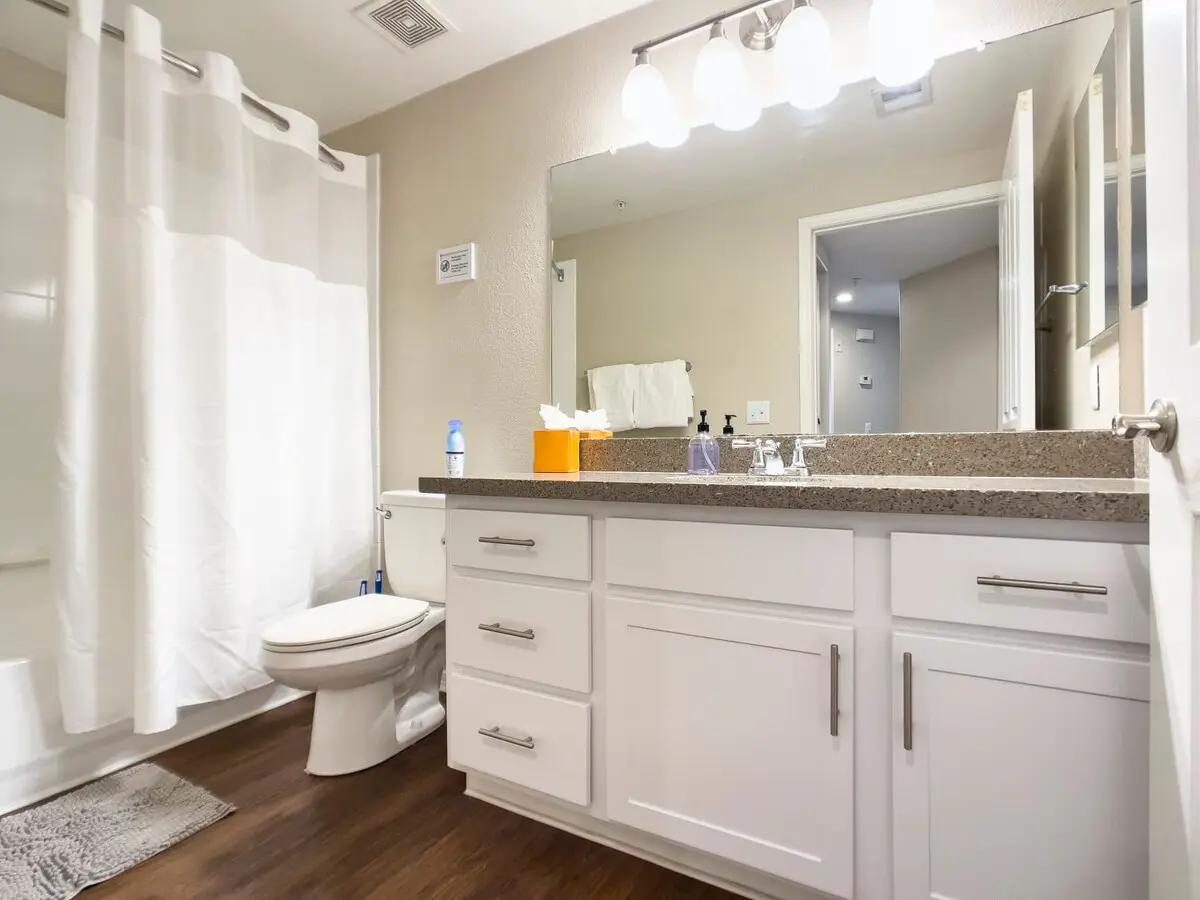 CozySuites 3BR/2BA Kierland Commons with pool