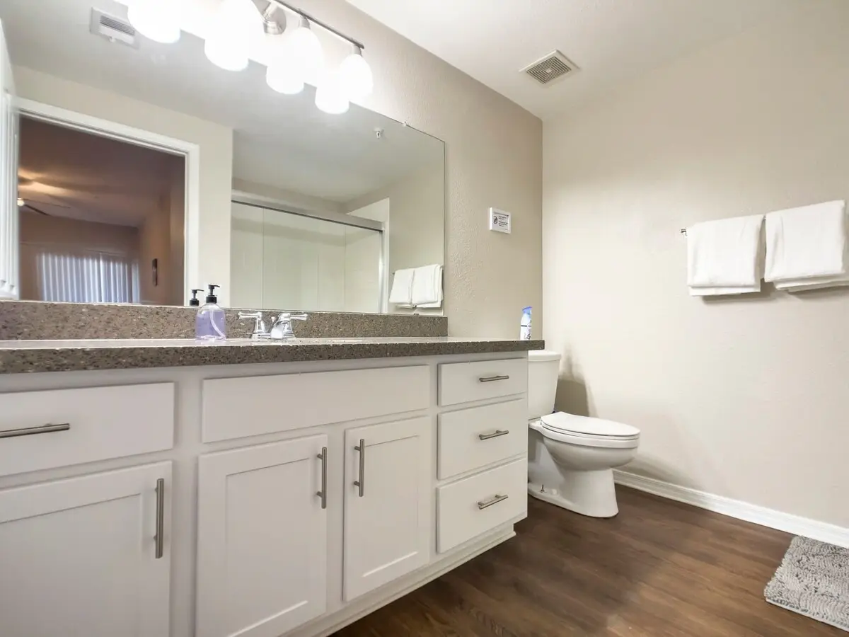 CozySuites 3BR/2BA Kierland Commons with pool