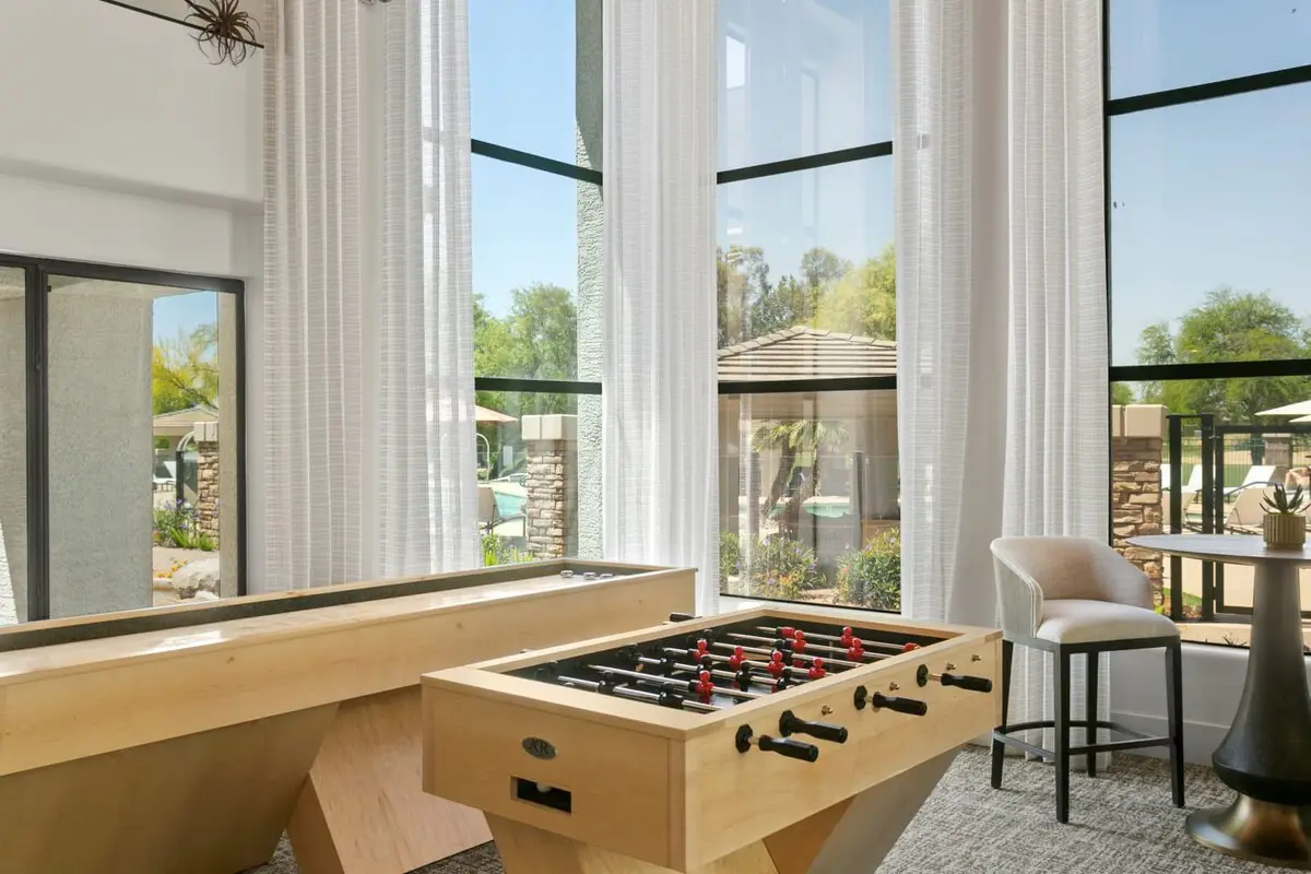 CozySuites 3BR/2BA Kierland Commons with pool